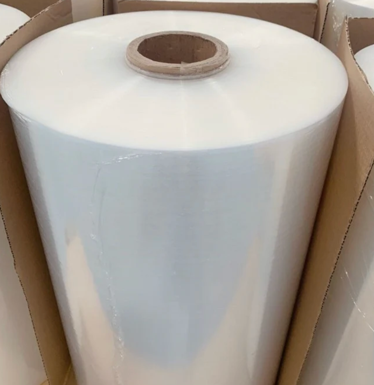 20" Machine Stretch Wrap - 80 Gauge x 5,000 Ft Roll